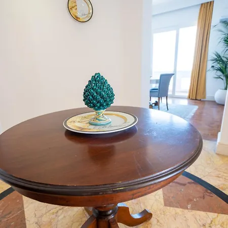 Perla Marina Sea View * Catane