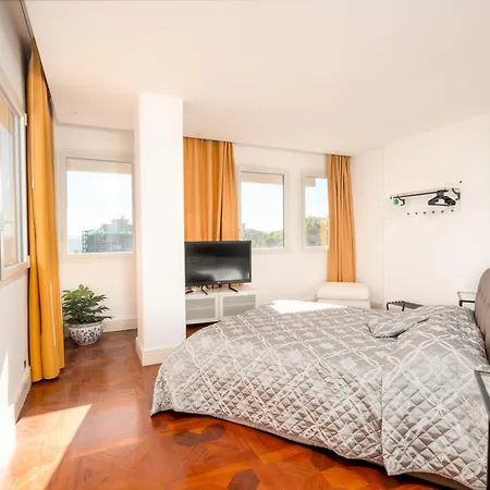 Perla Marina Sea View Appartement *