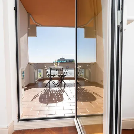 Perla Marina Sea View Appartement